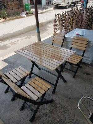 Bàn ghế cafe sân vườn giá rẻ Htt23