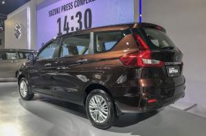 Bán xe suzuki New Ertiga, bản đẹp 2018 giá cực tốt 2018