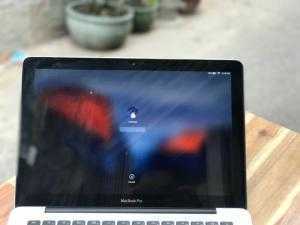 Macbook Pro 13,3in, i5 4G 500G Like new Đẹp zin 100% Giá rẻ