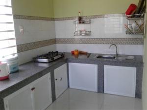 Cần bán nhà ở 10m x 16m = 160m2 ( 02 phòng ngủ, 01 phòng khách, nhà bếp, công tình phụ xây ngoài )