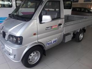 Xe thái lan 990kg nhập khâu nguyên chiếc thích hợp vào các con hẻm nhỏ .