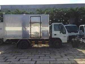 Xe tải Isuzu thùng kín 1t9 khuyến mãi miễn phí trước bạ hỗ trơ vay trả góp 90%