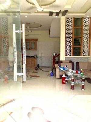 Bán nhà 4 tầng độc lập căn góc cực thoáng gần Y Học Biển, hướng TB