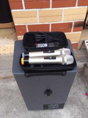 Loa Kéo Hàng nhập , 2 mic, Bass 3 tấc