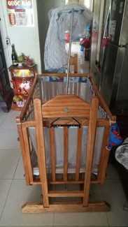 Nôi gỗ đa năng cao cấp 3 trong 1