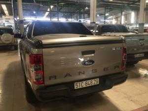 Bán Ford Ranger XLS 4x2 AT ghi vàng sx 2016