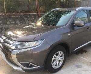 Bán xe Mitsubishi Outlander 2016 màu xám nhập khẩu