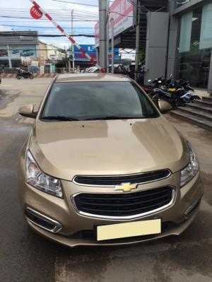 Bán gấp xe Chevrolet Cruze LT 2016 số sàn