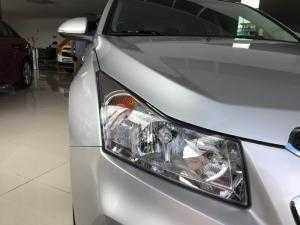 Giá xe 5 chỗ Cruze LT số sàn giá 589tr Khuyến mãi 30tr ƯU đãi thêm khi LH , Yên tâm có giá tốt