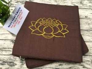 Đệm Ngồi Thiền Thêu Sen màu Nâu. Mới 100%