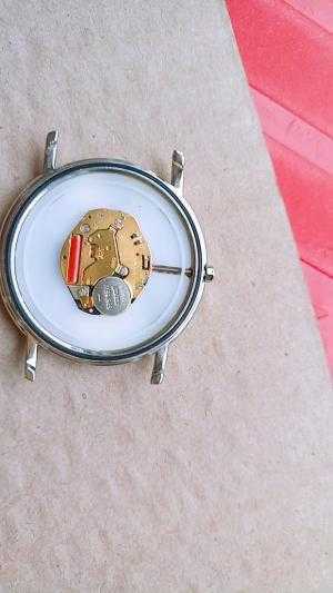 Đồng hồ quartz Nam OP Thụy Sỹ .