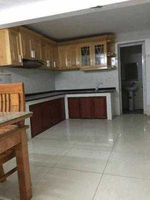 Bán gấp nhà 3 tầng kiên cố ngay mt đường Trần Hưng Đạo thuận tiện kinh doanh