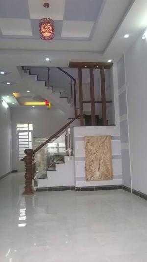 Bán nhà Hữu Hòa,Thanh Trì. 35m2. 4 tầng. Full nội thất,ô tô vào nhà.