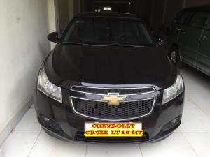 Bán Chevrolet Cruze 1.6 LT sản xuất 2011, màu đen