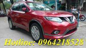 Giá xe Nissan X-Trail 2.5 SV Màu Đỏ