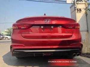 Hyundai Elantra Sport 2018 - Màu đỏ
