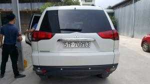 Bán Mitshubishi PAJERO Sport máy dầu số sàn sản xuất 2016 biển Sài Gòn màu trắng