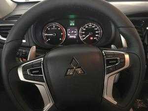 Mitsubishi Triton Mivec 4x4 chiếc xe tiên tiến nhất trong phân khúc