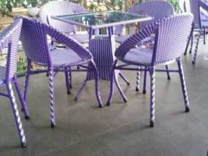 Bàn ghế cafe giá rẻ