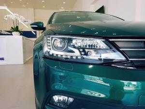 Bán xe Volkswagen Jetta 1.4L TSI mới, nhập khẩu nguyên chiếc, hỗ trợ vay 80% giá trị xe