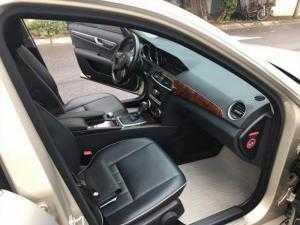 Bán xe Mercedes C250 tự động màu vàng sx 2012 rất đẹp