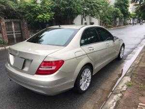 Bán xe Mercedes C250 tự động màu vàng sx 2012 rất đẹp