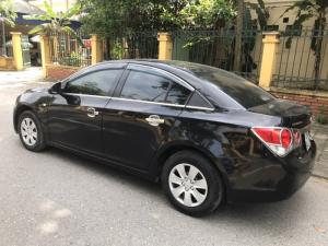 Bán Chevrolet Cruze 1.6 LS đời 2010, màu đen
