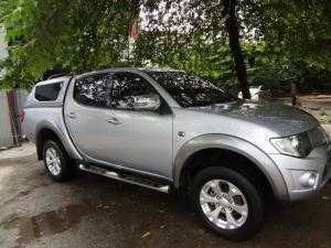 Bán Mitsubishi Triton 4x4 MT model 2014 !