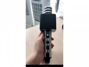 Mic karaoke kèm loa blutooth xịn