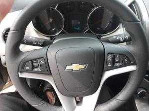 Bán Chevrolet Cruze LTZ 1.8AT màu vàng cát số tự động sản xuất 2016 biển Sài Gòn