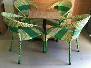 Bàn ghế cafe nhựa giả mây
