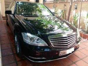 Mercedes S300 Màu Đen/Kem , Sản xuất 12/2011 Biển Hà Nội. Xe đăng ký chính chủ từ mới năm 2012