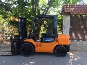 Bán Xe Nâng Hàng Toyota Giá Rẻ
