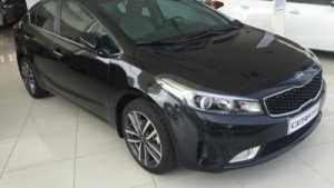 Trả góp chỉ từ 7.8 tr/tháng đã xe Kia Cerato MT 2018, giá chưa đến 500tr - 140tr giao xe ngay