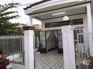 Nhà cấp 4 đẹp cách mặt tiền lộ ngân hàng chỉ 20m