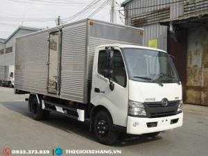 Xe Tải Hino 3T5 - XZU720L - 3T5 - Thùng Kín - 2017 - Euro 4