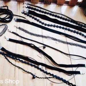 Bộ 12 chiếc vòng cổ choker đa phong cách