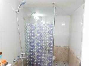 Nhà đẹp Xuân La 2 làn ô tô, gara, vỉa hè, phố kinh doanh siêu khủng 90m2x6Tx5MT