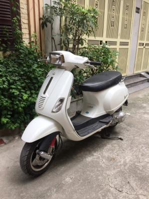 Piaggio Vespa Lx S đèn vuông mâu trắng đky 2012