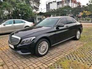 Bán xe Mercedes C250 2017. Thanh toán 500 triệu nhận xe với gói vay ưu đãi