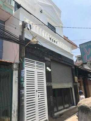 Bán nhà hẻm 1113 Huỳnh Tấn Phát, Q7