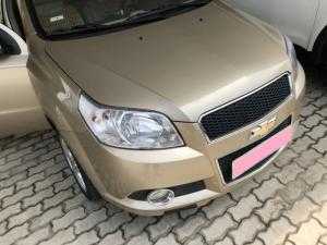Cần bán xe Chevrolet Aveo LT mt 2017 màu vàng cát,