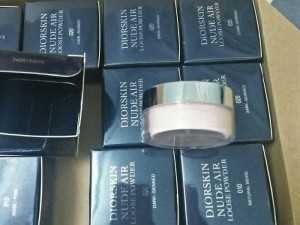 Phấn phủ mini Dior auth