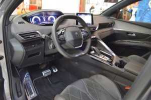 Bán xe 3008 SUV 2018 Peugeot Bắc Giang Giao Ngay