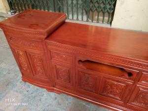 KỆ TIVI Mõ Kiểu Cánh Cong gỗ hương vân, gỗ gụ, gỗ gõ đỏ, gỗ hương đá
