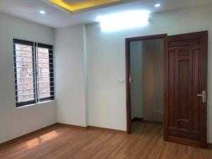Lô góc Pháo Đài Láng 40m2 x 5 tầng, hiện đại, an sinh đỉnh