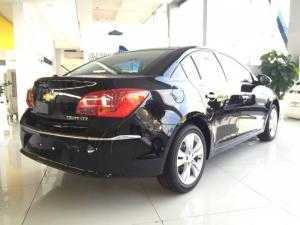 Chevrolet Cruze, Giảm 50 triệu, Trả trước 80 triệu