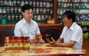 Khách hàng
