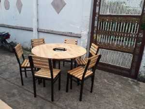 Bàn ghế gỗ khoét lỗ theo yêu cầu