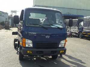 Xe Hyundai N250 2.4 tấn vào thành phố